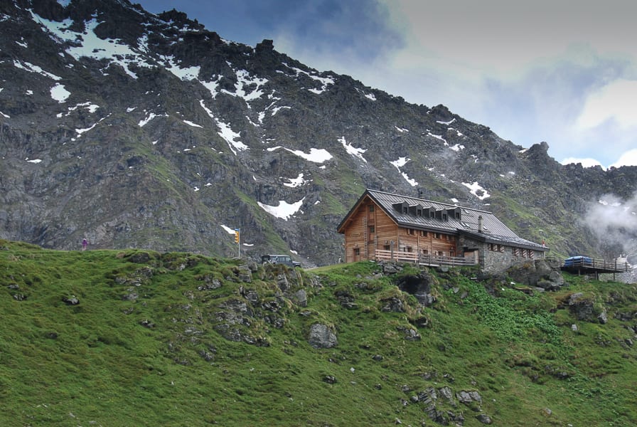 Cabane du Mont best places for family hiking in the Alps
