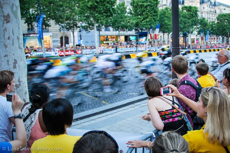 Where to watch the Tour de France along the Champs Elysées 