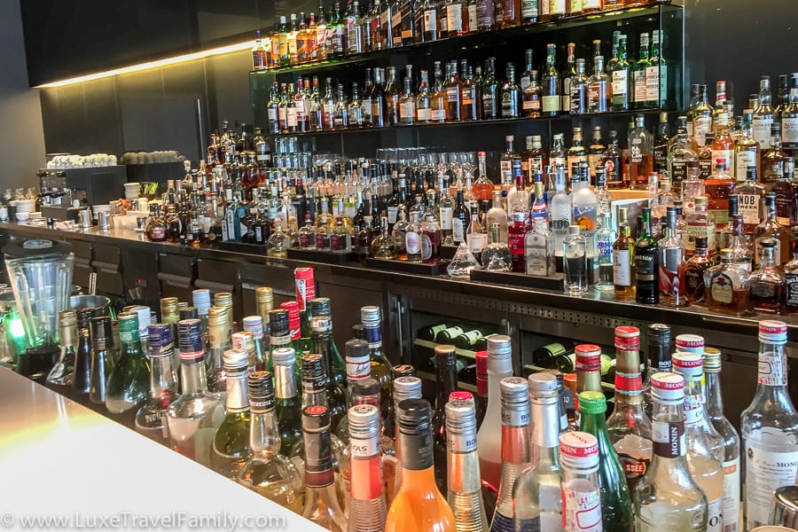 Lufthansa First Class Lounge Frankfurt Bar