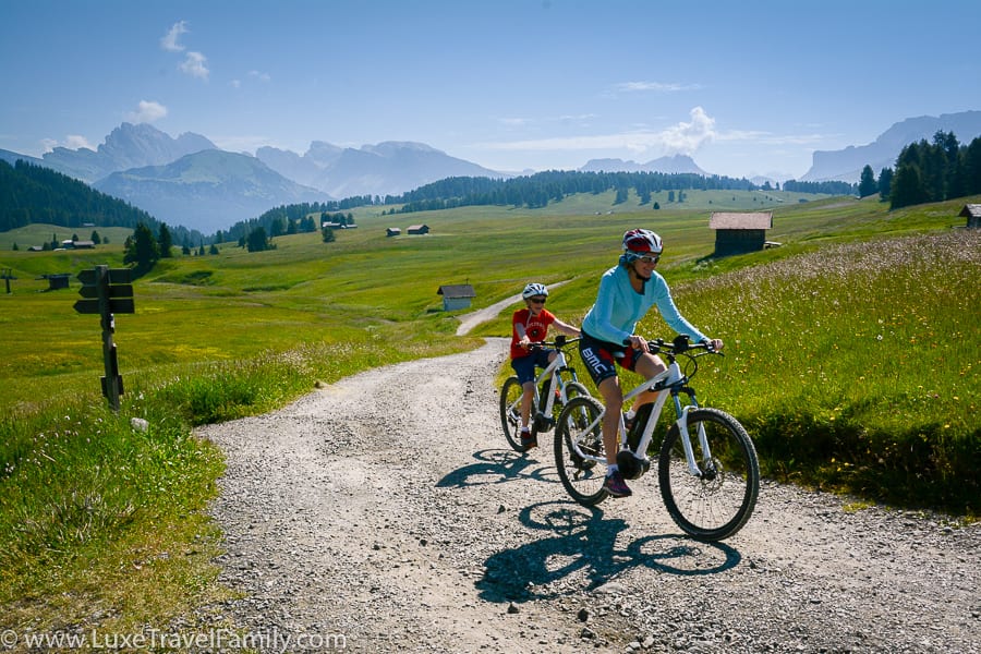 Mountain-biking-Dolomites-summer