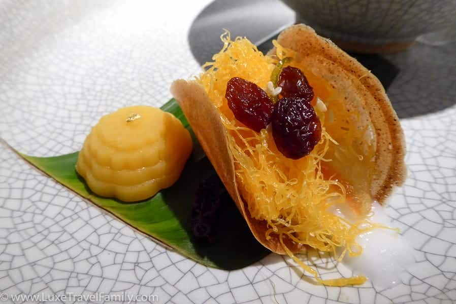Sweet Thai wafers at nahm Thai Restaurant Bangkok