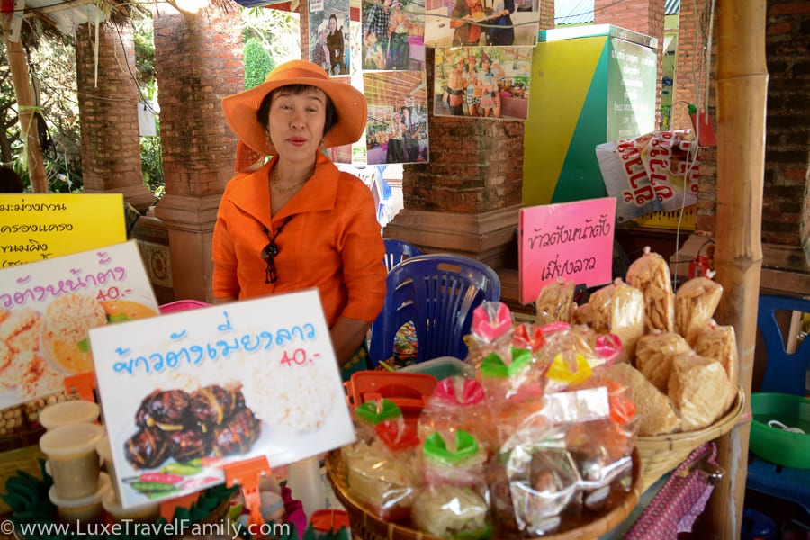 Sweet treats Taling Chan Floating Market