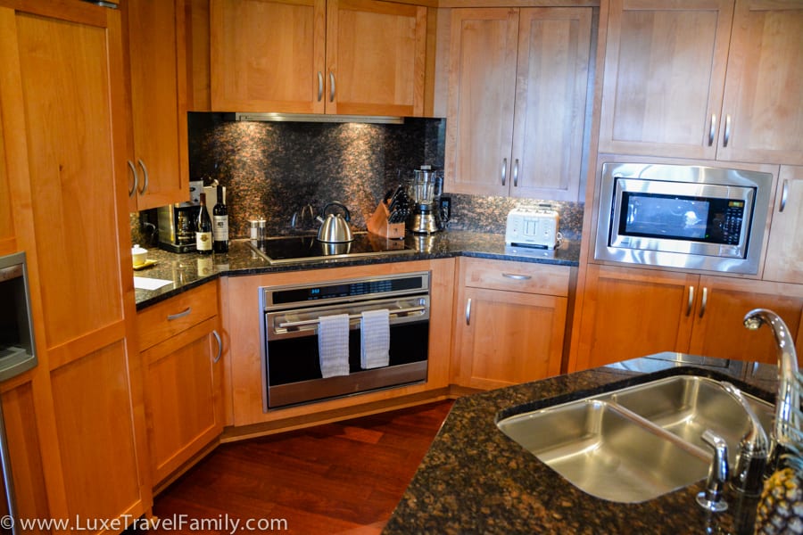 Guest room kitchen Montage Kapalua Bay Resort