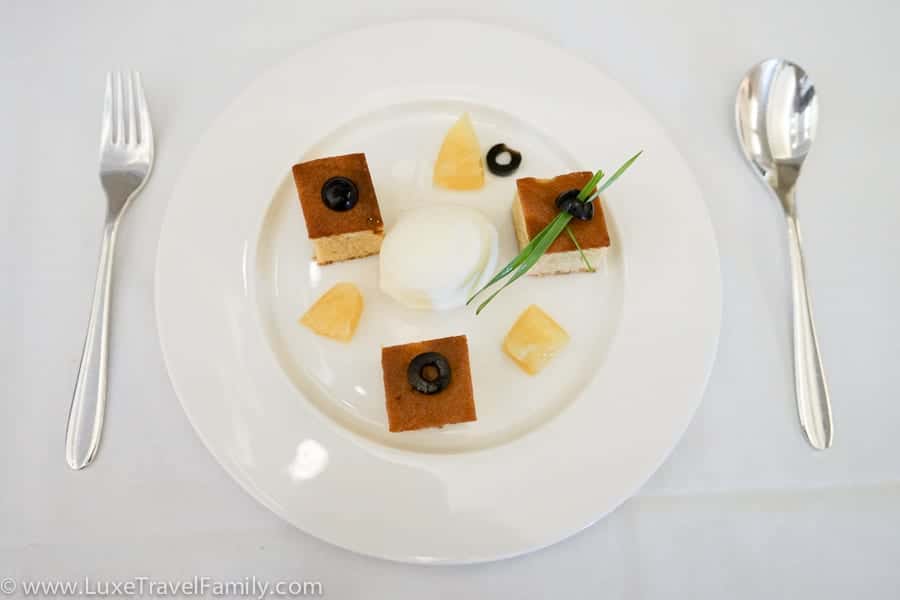 Olive oil cake dessert SWISS a330 First Class