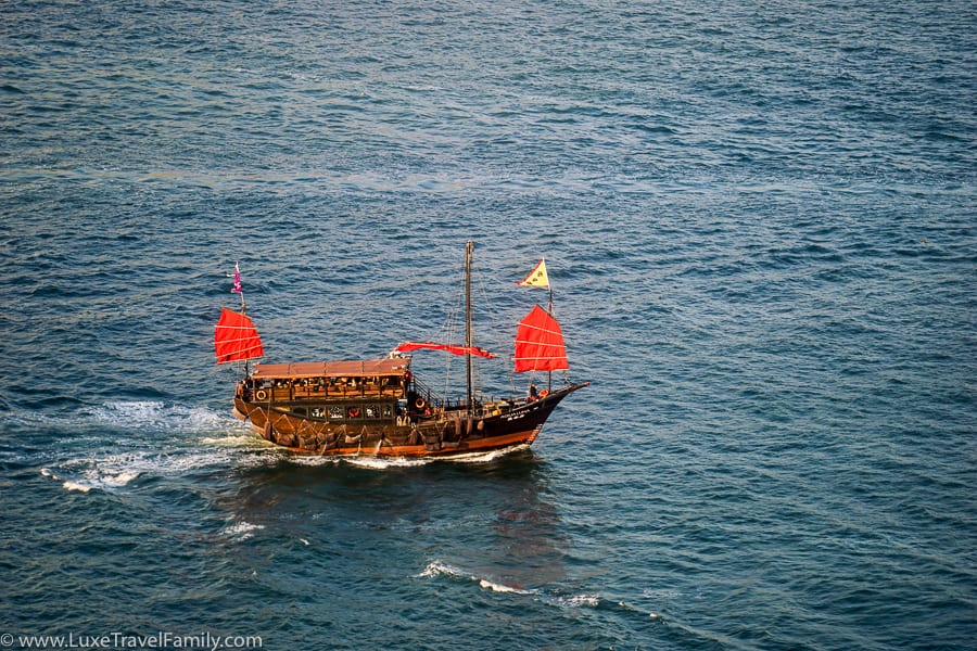 Four Seasons Hong Kong Location Aqua Luna