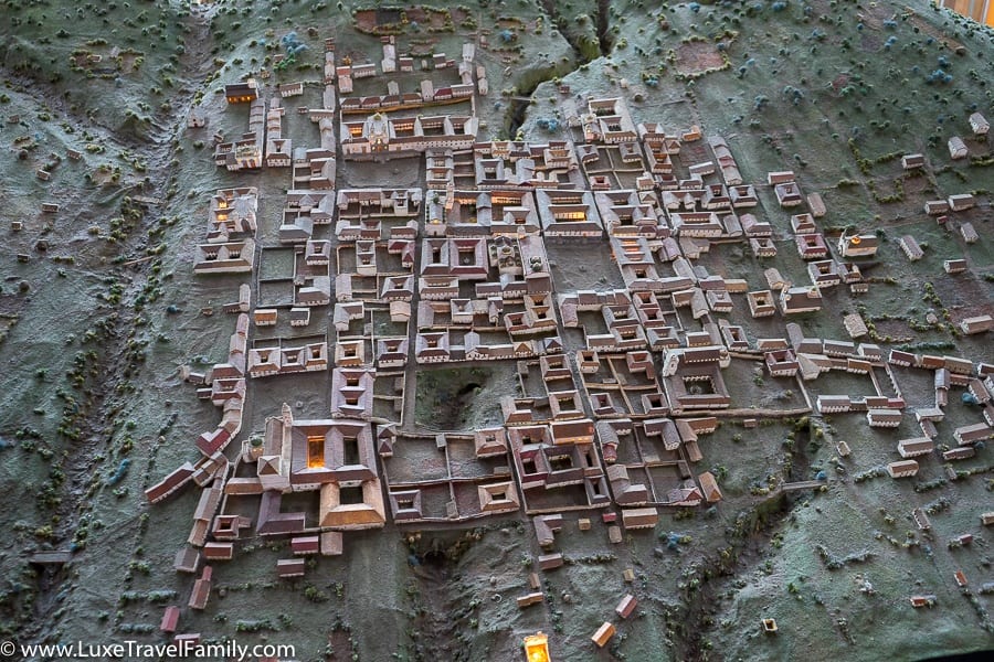 Centro Cultural Metropolitano Diorama Old Town Quito with kids